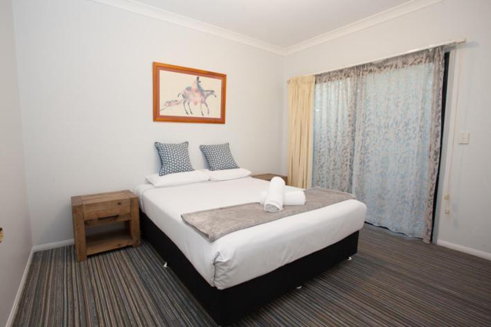 Springwood Motor Inn Екстериор снимка