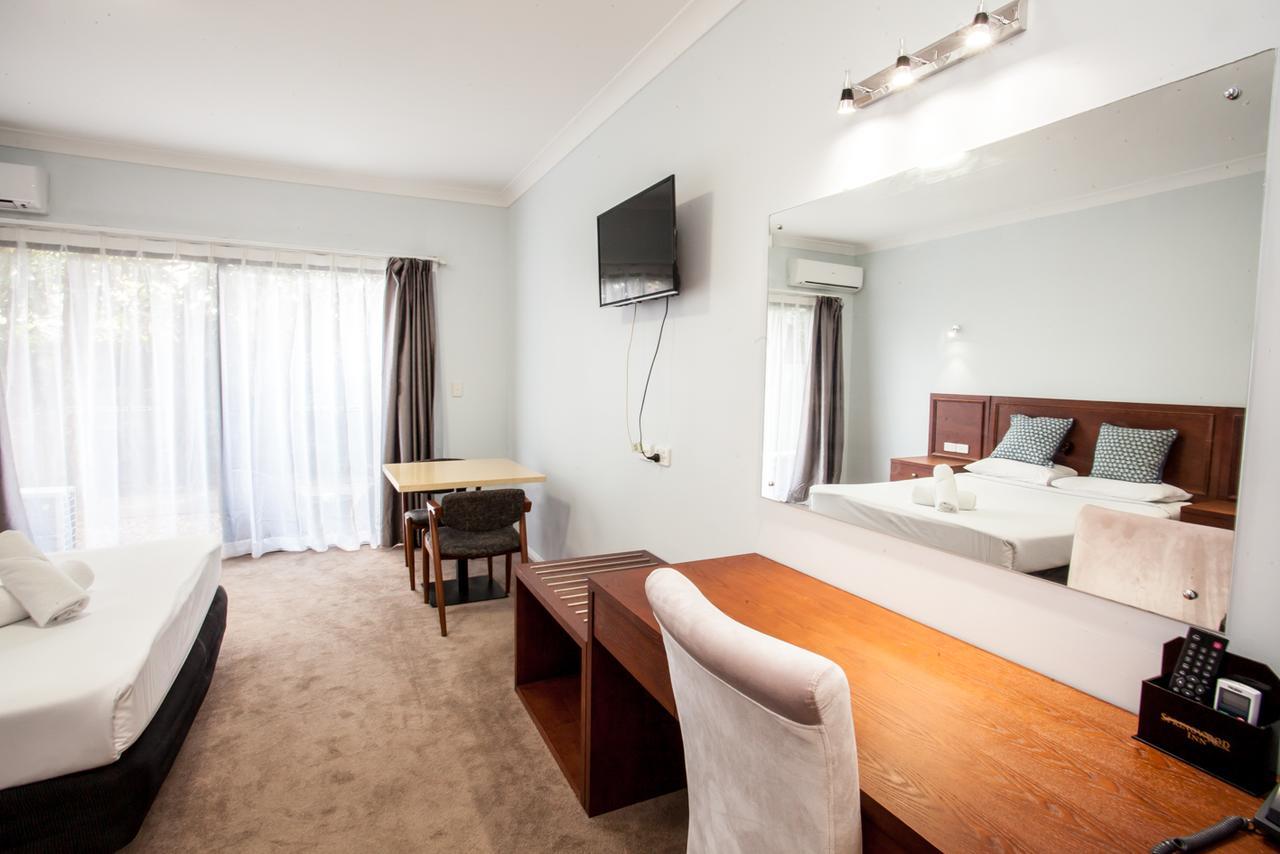 Springwood Motor Inn Екстериор снимка