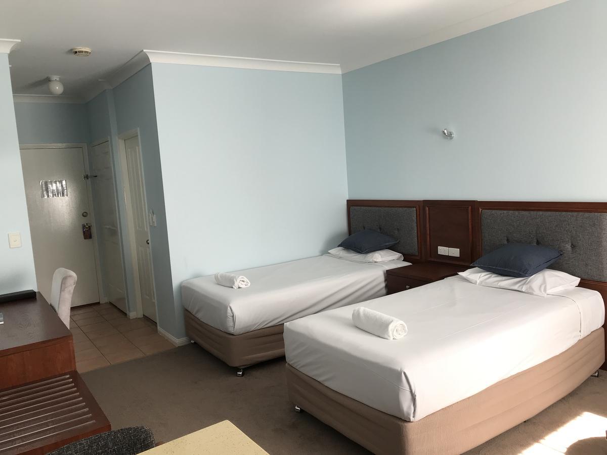 Springwood Motor Inn Екстериор снимка