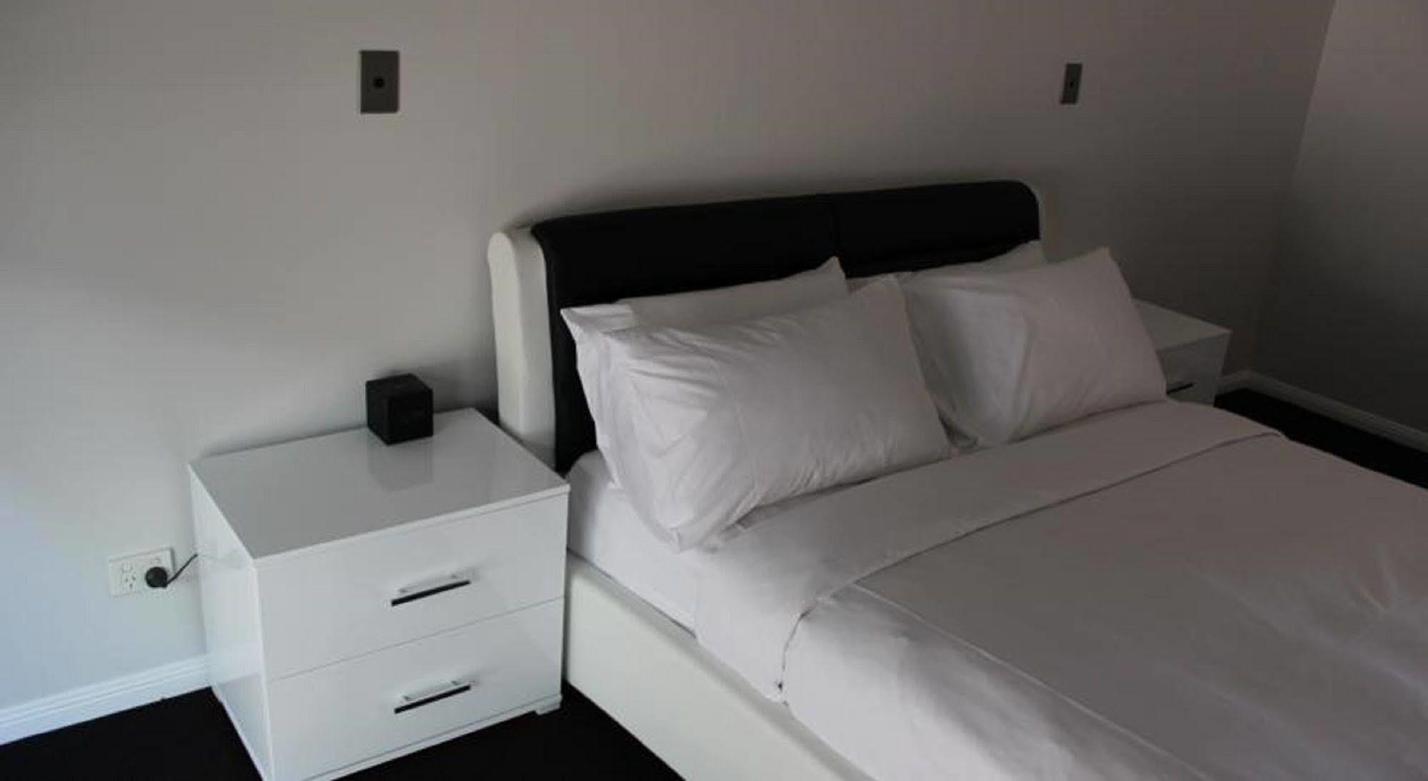 Springwood Motor Inn Екстериор снимка