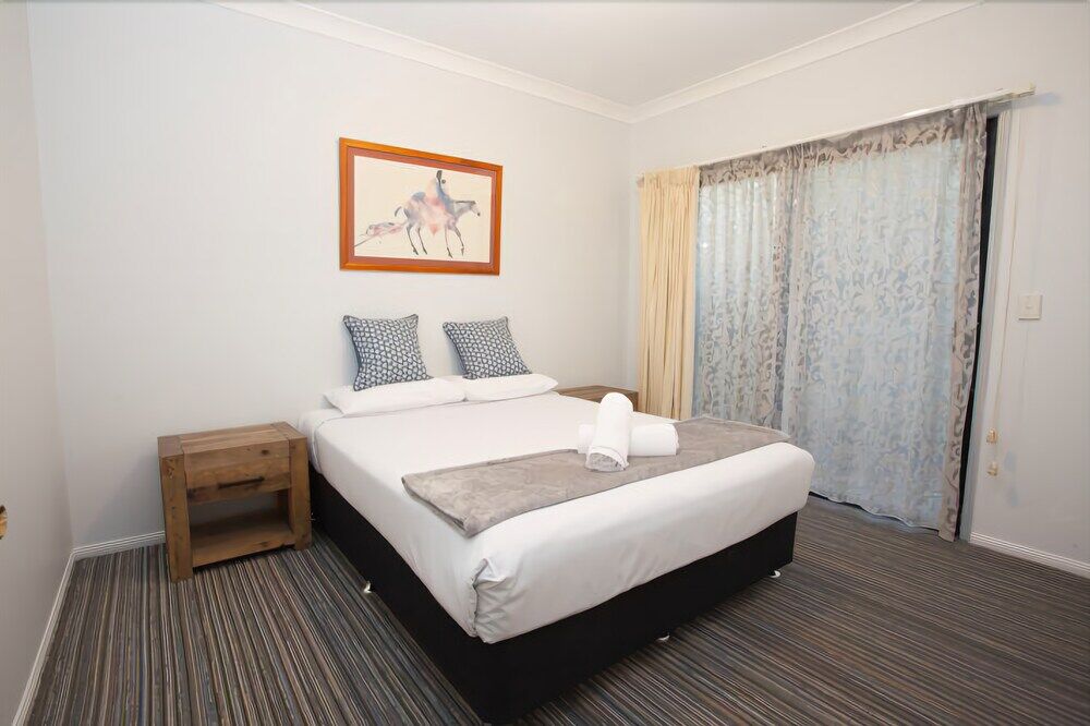 Springwood Motor Inn Екстериор снимка